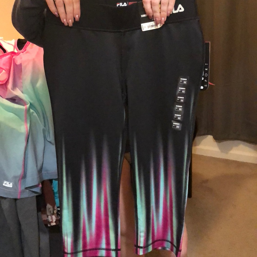 Cropped Fila workout pants